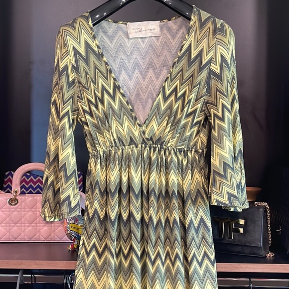Zigzag Dress - Picture 7 of 8